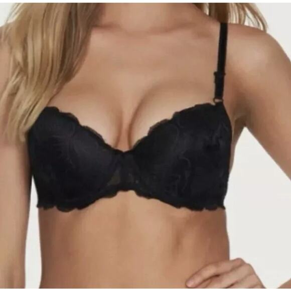 Fredericks of Hollywood Black Lace Take My Heart Contour Underwire Bra 36C NWT - Picture 1 of 4